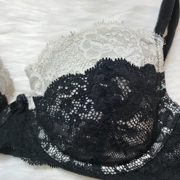 Victoria’s Secret Black Lace Lined Demi Bra 34B - Picture 7 of 8